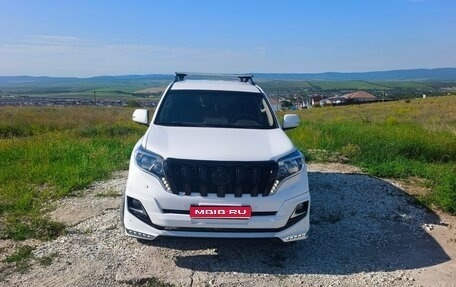 Toyota Land Cruiser Prado 150 рестайлинг 2, 2013 год, 3 200 000 рублей, 1 фотография