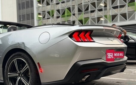 Ford Mustang, 2024 год, 2 800 000 рублей, 9 фотография