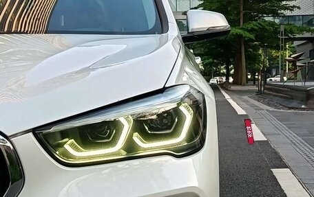 BMW X1, 2022 год, 1 880 000 рублей, 3 фотография