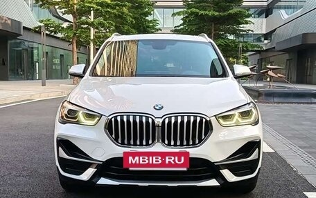 BMW X1, 2022 год, 1 880 000 рублей, 2 фотография