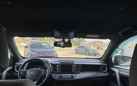 Toyota RAV4, 2018 год, 2 910 000 рублей, 7 фотография