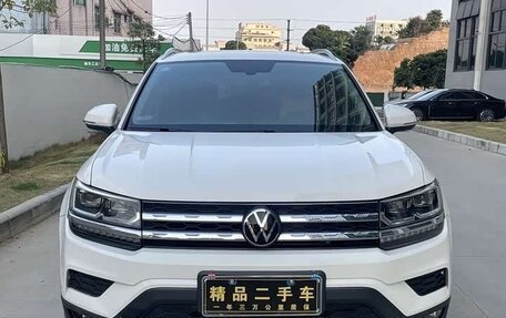 Volkswagen Tharu, 2023 год, 1 780 008 рублей, 2 фотография