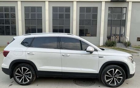 Volkswagen Tharu, 2023 год, 1 780 008 рублей, 4 фотография