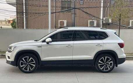 Volkswagen Tharu, 2023 год, 1 780 008 рублей, 8 фотография