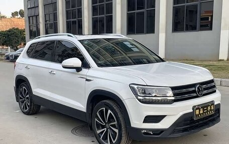 Volkswagen Tharu, 2023 год, 1 780 008 рублей, 3 фотография