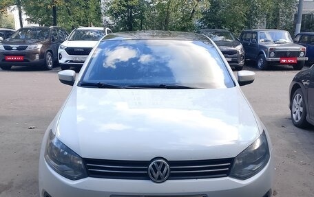 Volkswagen Polo VI (EU Market), 2013 год, 850 000 рублей, 1 фотография