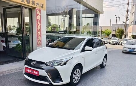 Toyota Yaris XP150 рестайлинг, 2022 год, 1 230 000 рублей, 1 фотография
