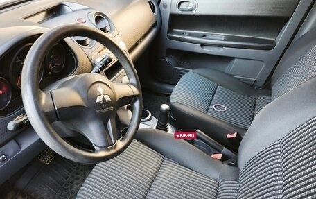 Mitsubishi Colt VI рестайлинг, 2008 год, 500 000 рублей, 3 фотография