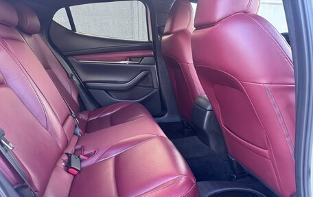Mazda 3, 2020 год, 1 670 000 рублей, 10 фотография