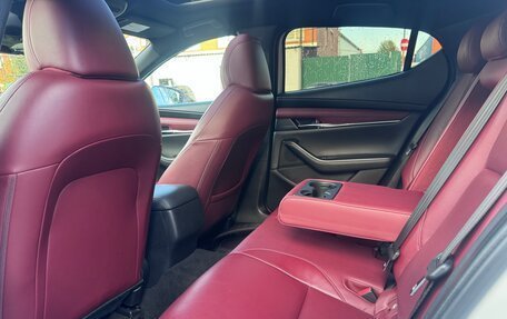 Mazda 3, 2020 год, 1 670 000 рублей, 14 фотография