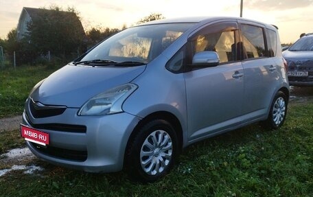 Toyota Ractis I, 2007 год, 550 000 рублей, 3 фотография