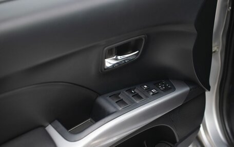 Peugeot 4007, 2008 год, 900 000 рублей, 19 фотография