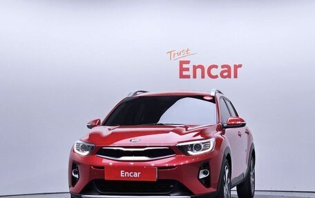 KIA Stonic, 2020 год, 1 040 000 рублей, 3 фотография