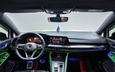 Volkswagen Golf VIII, 2023 год, 1 690 100 рублей, 7 фотография