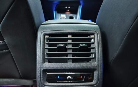 Volkswagen Golf VIII, 2023 год, 1 690 100 рублей, 11 фотография