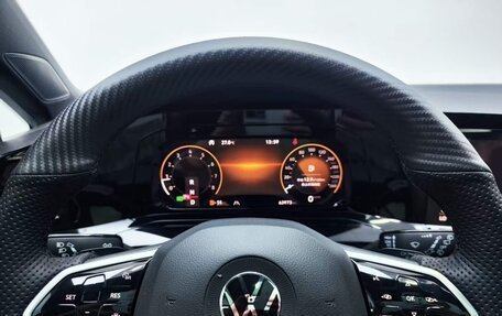 Volkswagen Golf VIII, 2023 год, 1 690 100 рублей, 12 фотография