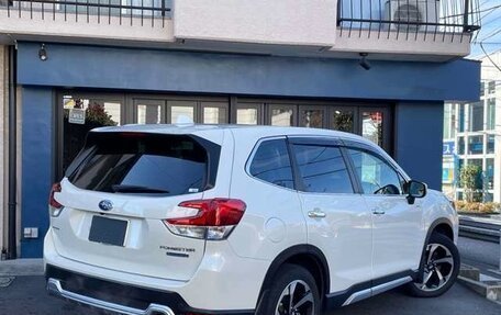 Subaru Forester, 2023 год, 2 180 000 рублей, 4 фотография