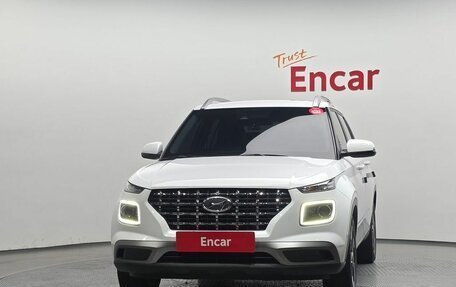 Hyundai Venue I, 2021 год, 1 180 000 рублей, 3 фотография