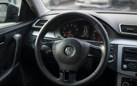 Volkswagen Passat B7, 2011 год, 900 000 рублей, 14 фотография