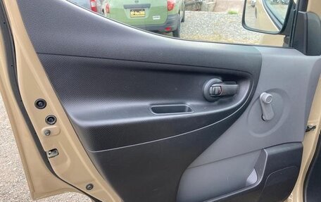 Nissan NV200, 2013 год, 798 000 рублей, 16 фотография