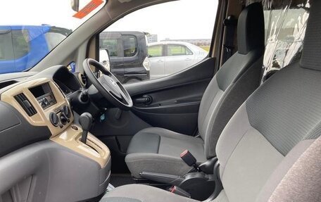 Nissan NV200, 2013 год, 798 000 рублей, 14 фотография