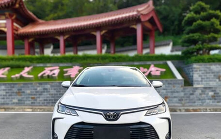Toyota Corolla, 2022 год, 1 395 000 рублей, 2 фотография