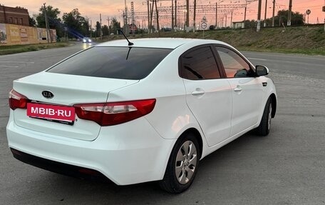 KIA Rio III рестайлинг, 2012 год, 890 000 рублей, 4 фотография