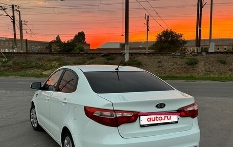 KIA Rio III рестайлинг, 2012 год, 890 000 рублей, 3 фотография