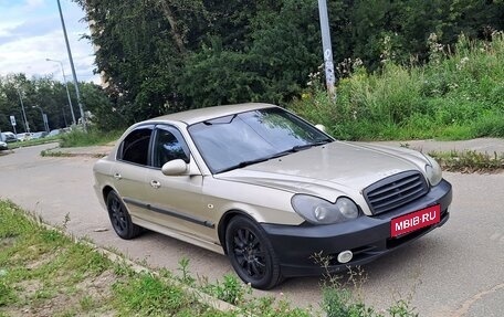 Hyundai Sonata IV рестайлинг, 2004 год, 280 000 рублей, 1 фотография