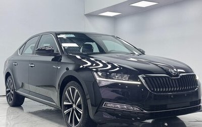 Skoda Superb III рестайлинг, 2023 год, 2 582 000 рублей, 1 фотография