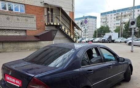 Mercedes-Benz C-Класс, 2000 год, 400 000 рублей, 2 фотография