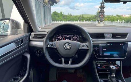 Skoda Superb III рестайлинг, 2023 год, 2 310 000 рублей, 9 фотография