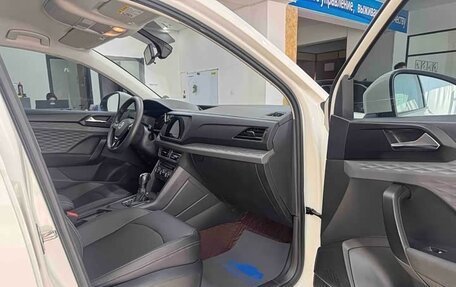 Volkswagen Tharu, 2022 год, 1 850 000 рублей, 7 фотография