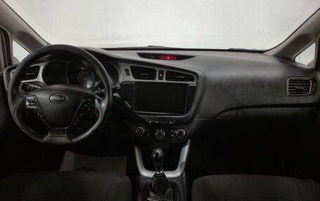 KIA cee'd III, 2014 год, 930 000 рублей, 13 фотография