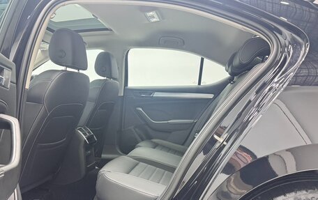 Skoda Superb III рестайлинг, 2023 год, 2 582 000 рублей, 17 фотография