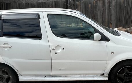 Daihatsu YRV I, 2000 год, 200 000 рублей, 4 фотография