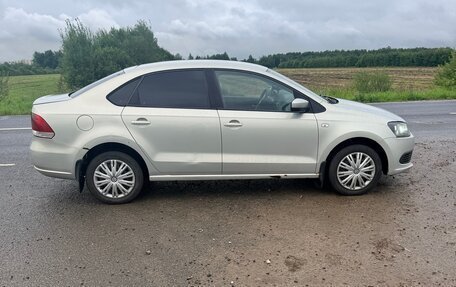 Volkswagen Polo VI (EU Market), 2012 год, 600 000 рублей, 4 фотография