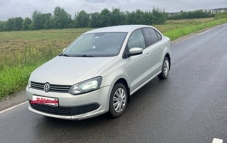 Volkswagen Polo VI (EU Market), 2012 год, 600 000 рублей, 2 фотография