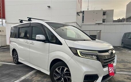 Honda Stepwgn IV, 2022 год, 1 970 000 рублей, 3 фотография