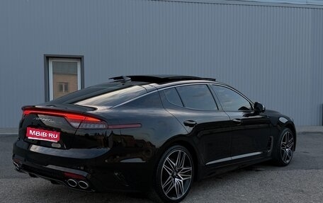 KIA Stinger I, 2021 год, 3 090 000 рублей, 1 фотография