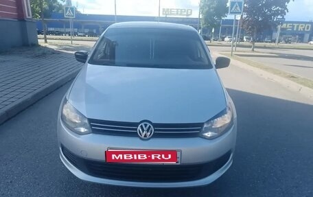 Volkswagen Polo VI (EU Market), 2013 год, 780 000 рублей, 1 фотография