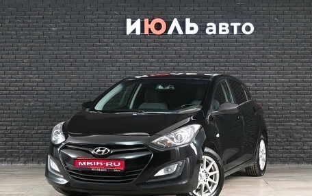 Hyundai i30 II рестайлинг, 2013 год, 1 050 000 рублей, 1 фотография