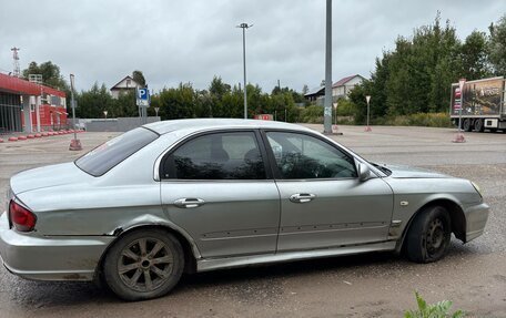 Hyundai Sonata IV рестайлинг, 2004 год, 170 000 рублей, 4 фотография