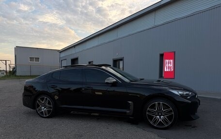 KIA Stinger I, 2021 год, 3 090 000 рублей, 3 фотография