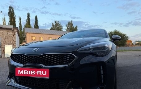 KIA Stinger I, 2021 год, 3 090 000 рублей, 10 фотография