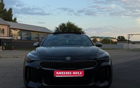 KIA Stinger I, 2021 год, 3 090 000 рублей, 9 фотография