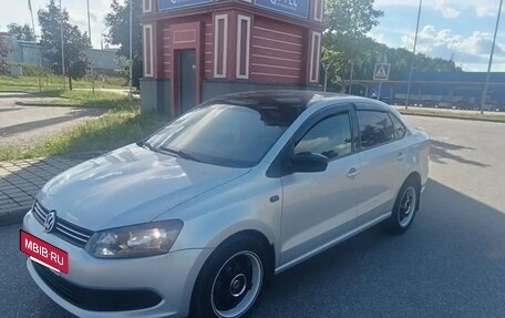 Volkswagen Polo VI (EU Market), 2013 год, 780 000 рублей, 4 фотография