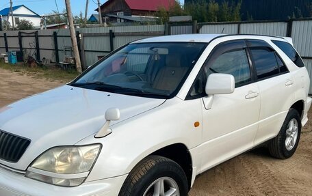 Toyota Harrier, 2000 год, 850 000 рублей, 3 фотография