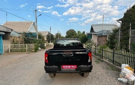 Toyota Hilux VIII, 2026 год, 6 200 000 рублей, 15 фотография