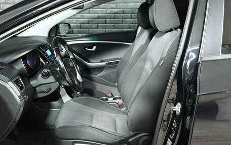 Hyundai i30 II рестайлинг, 2013 год, 1 050 000 рублей, 10 фотография